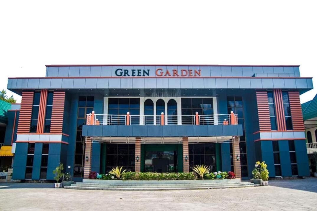Green Garden Hotel Берастагі Екстер'єр фото